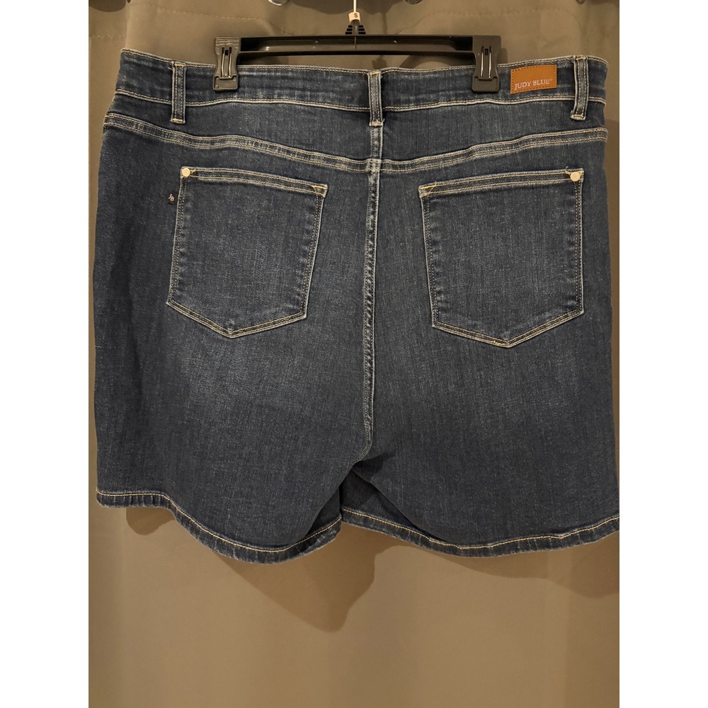 Judy Blue Mid Rise Contrast Medium Wash 4XL - Picture 3 of 4